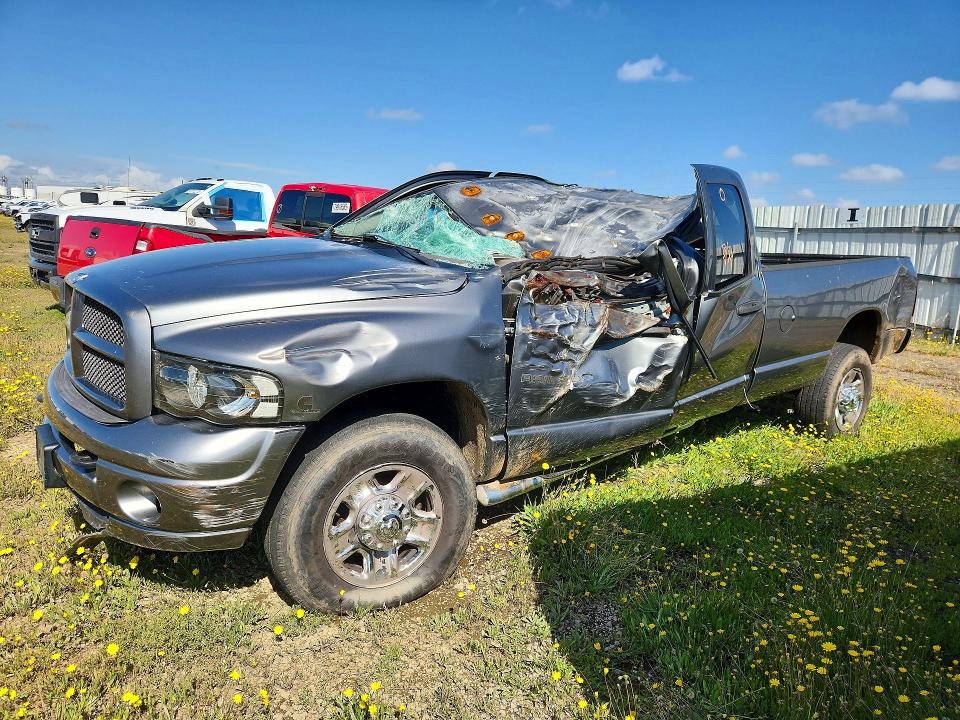 ROLLOVER on 2005 DODGE RAM 3500 — Copart lot 47109166