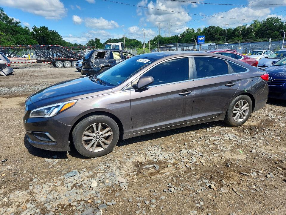 VANDALISM on 2016 HYUNDAI SONATA