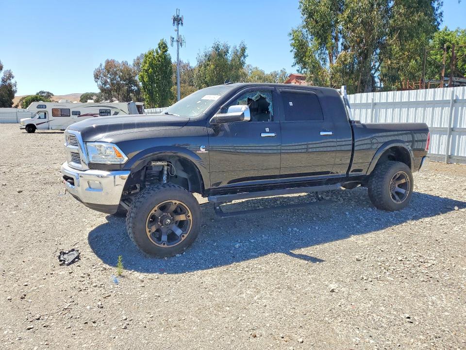 STRIPPED on 2018 RAM 3500 — Copart lot 46541345