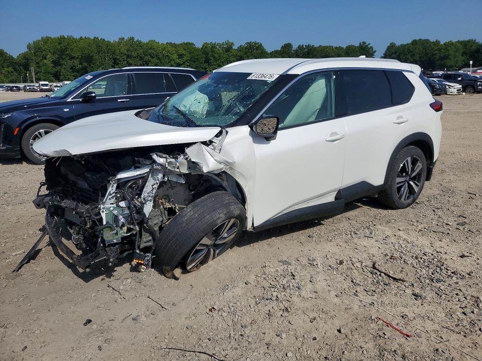 FRONT END on 2024 NISSAN ROGUE — Copart lot 61336476