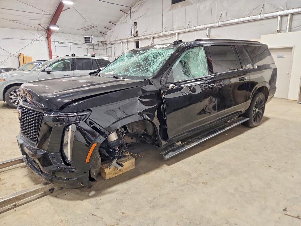 FRONT END on 2025 CADILLAC ESCALADE — Copart lot 41584556