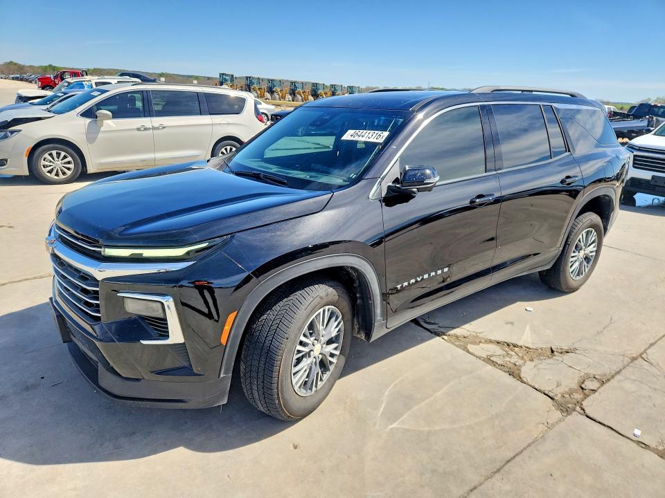 SIDE on 2025 CHEVROLET TRAVERSE — salvage auction