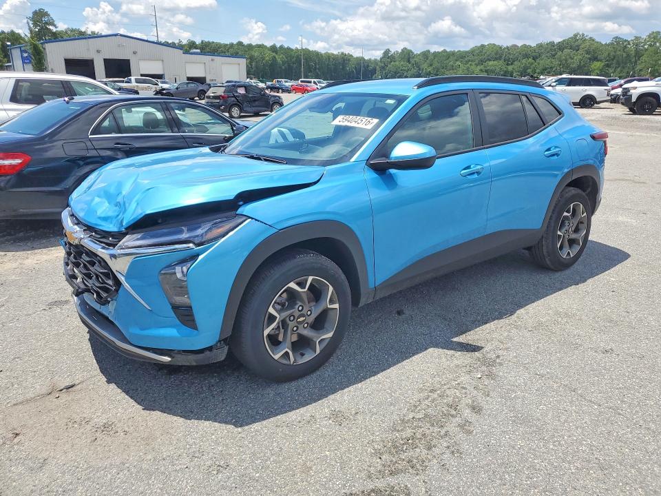 FRONT END on 2025 CHEVROLET TRAX