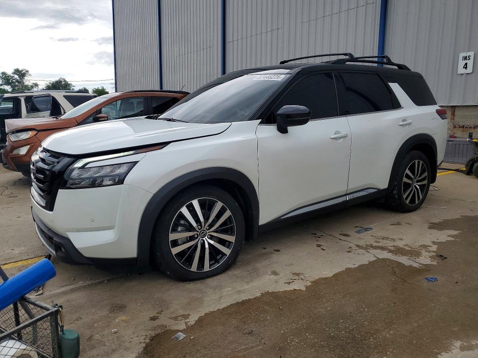 UNDERCARRIAGE on 2025 NISSAN PATHFINDER
