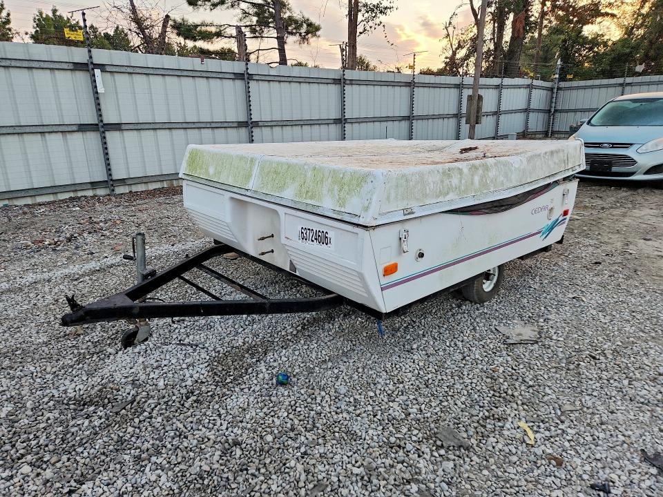 TOP/ROOF damage on 1995 COLEMAN CEDAR — salvage auction listing