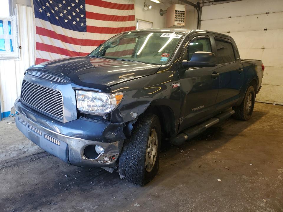 ROLLOVER on 2008 TOYOTA TUNDRA — salvage auction