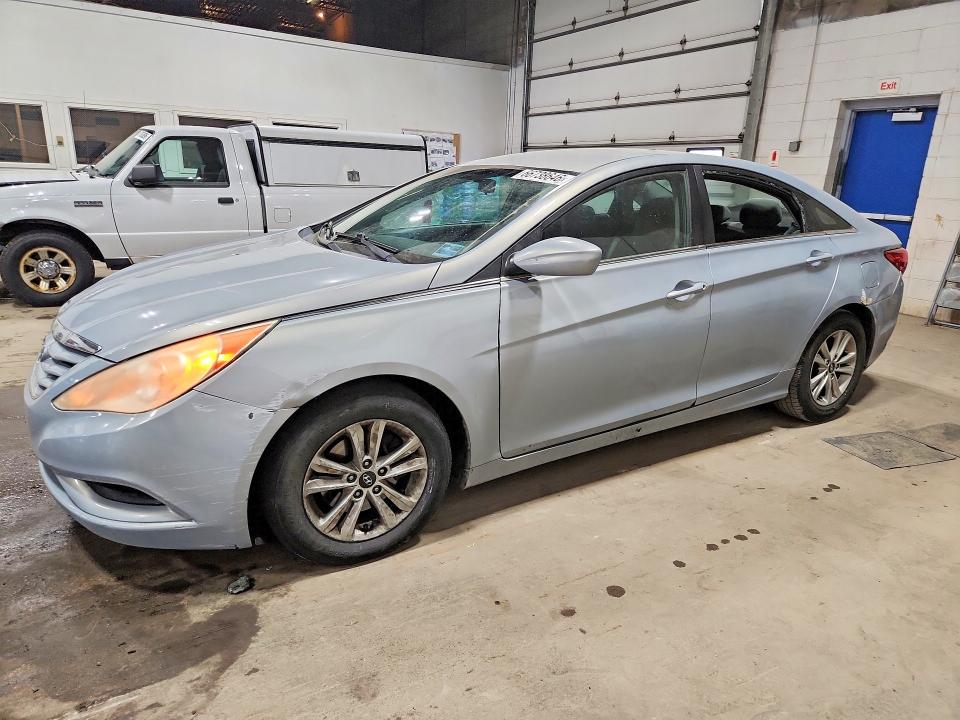 VANDALISM damage on 2011 HYUNDAI SONATA — salvage auction listing