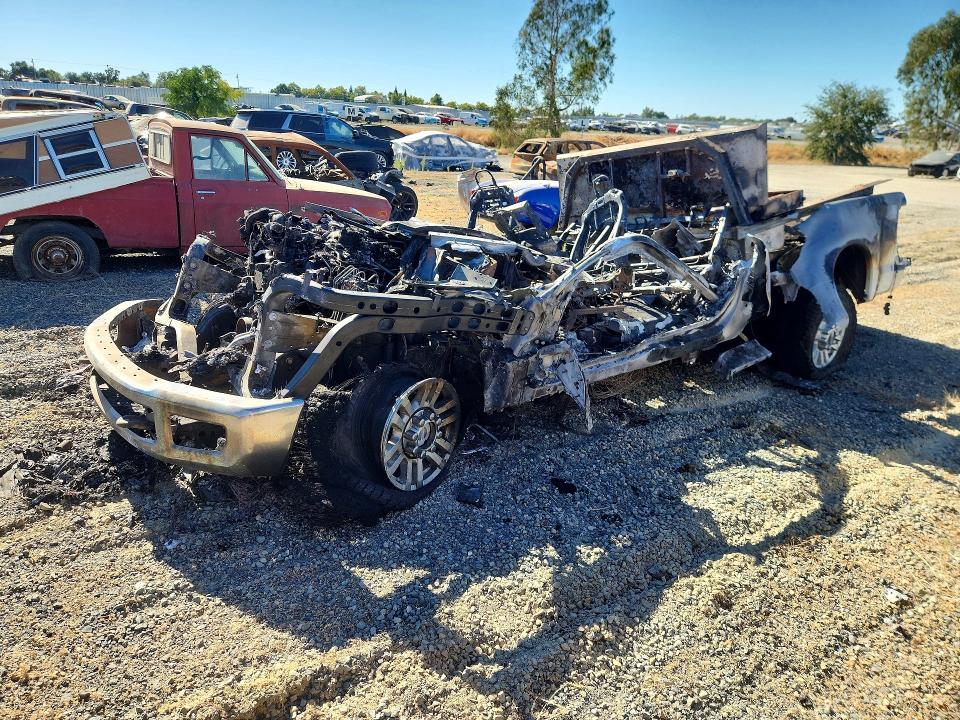 BURN damage on 2017 FORD F250 — salvage auction listing