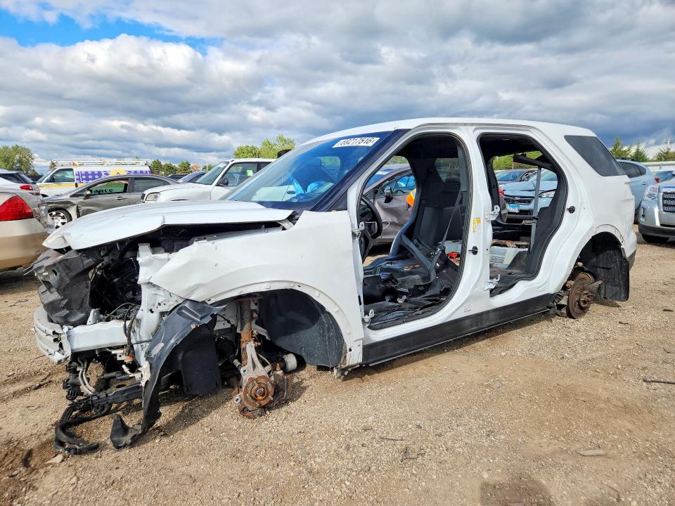 STRIPPED on 2019 FORD EXPLORER — salvage auction