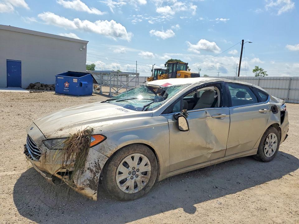 ALL OVER damage on 2019 FORD FUSION — salvage auction listing