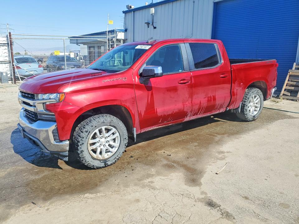 VANDALISM damage on 2021 CHEVROLET SILVERADO — salvage auction listing
