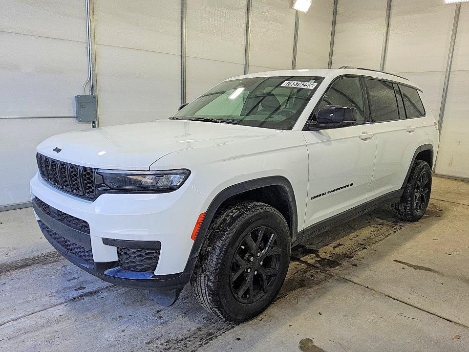 MINOR DENT/SCRATCHES on 2025 JEEP GRAND CHEROKEE — salvage auction