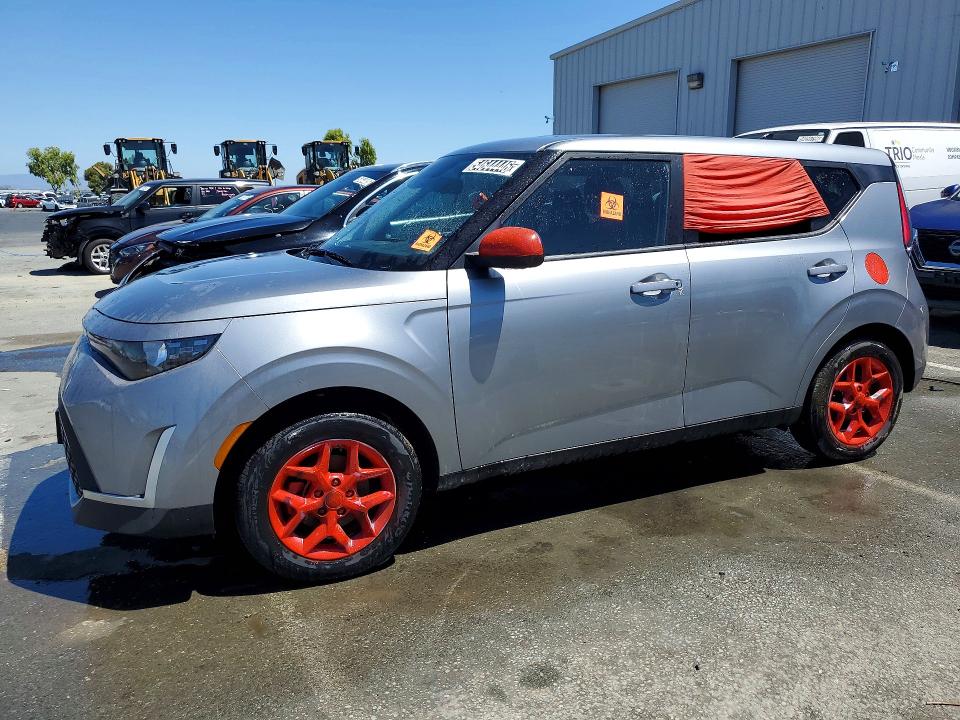 VANDALISM on 2025 KIA SOUL — salvage auction