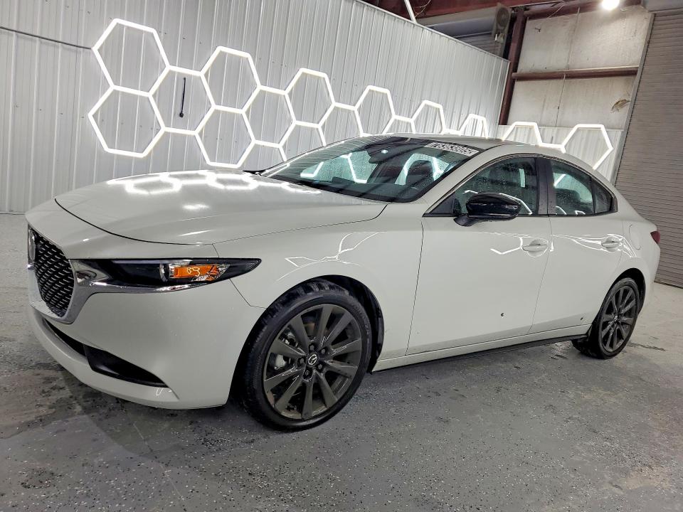 VANDALISM on 2025 MAZDA MAZDA3 — salvage auction